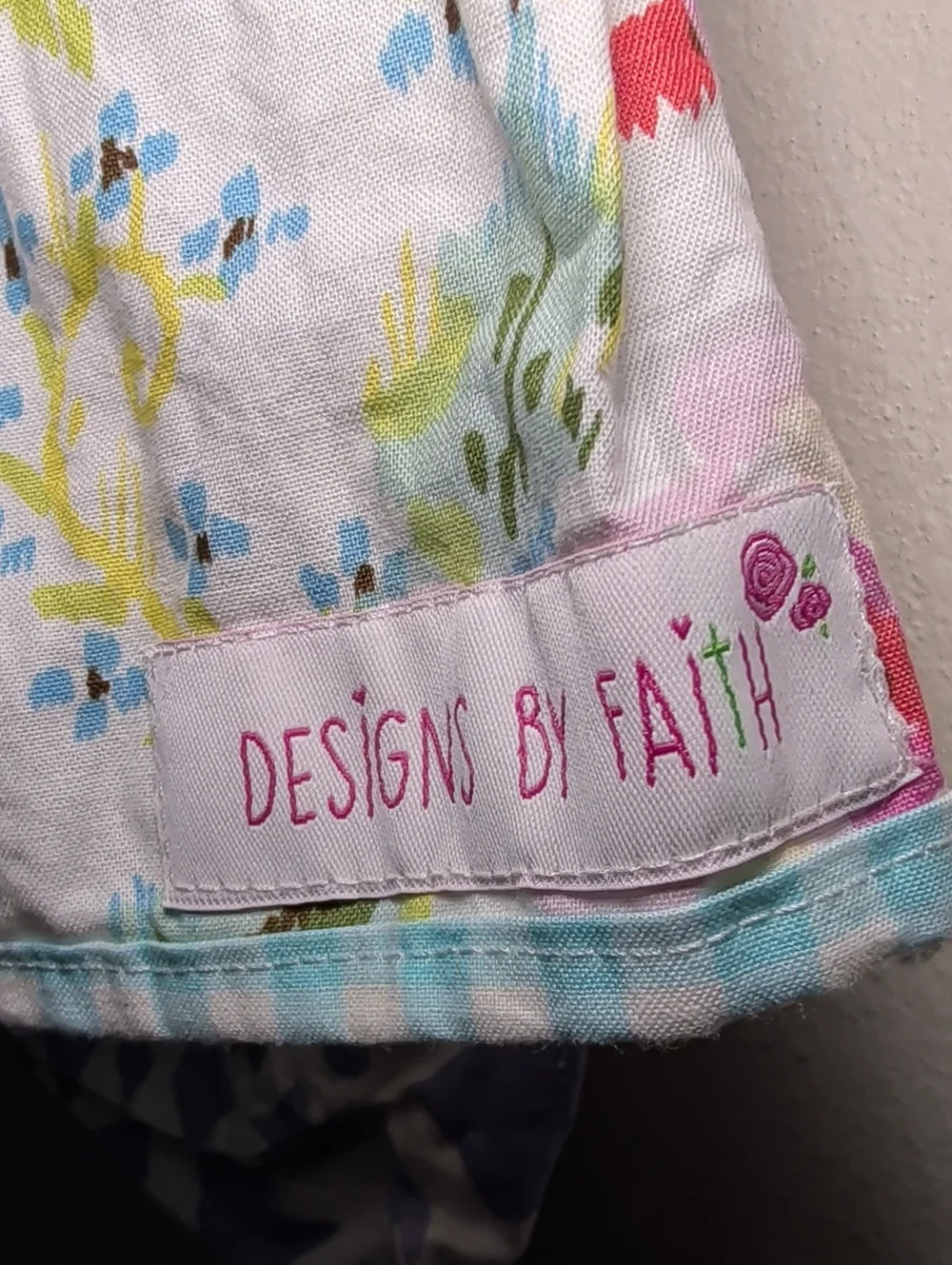 Designs by Faith Lavender and White Floral Short Set Boutique Girls Size 2T*
